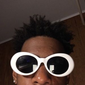 Meet your Posher, Ricardo